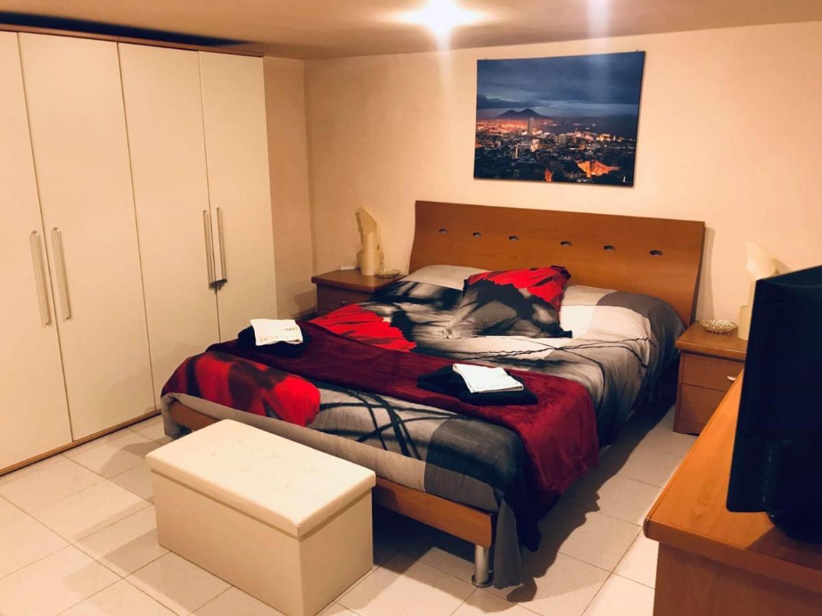 Lucy Hostel Napoli Dış mekan fotoğraf